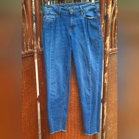 Old Navy Denim - 🍀3/15 Old Navy Woman's Ankle Blue Jeans
